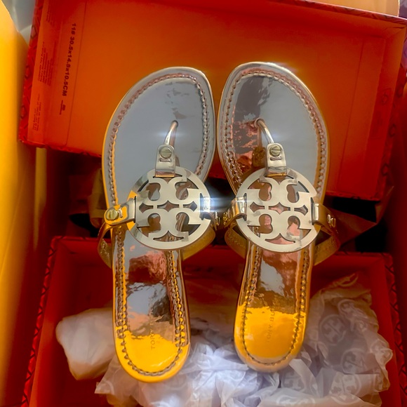 Tory Burch Metallic Rose Gold Miller Flip Flops - Picture 1 of 6